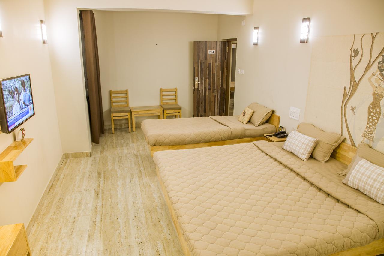 Rathna Square Villa Pollāchi Dış mekan fotoğraf